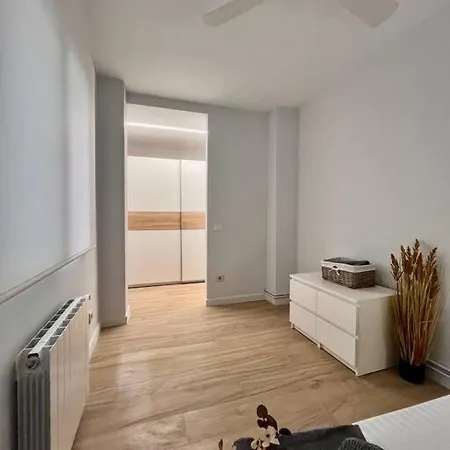 Casa Amplia Y Moderna De 5 Hasta 12 Personas Holiday home Puerto de Sagunto
