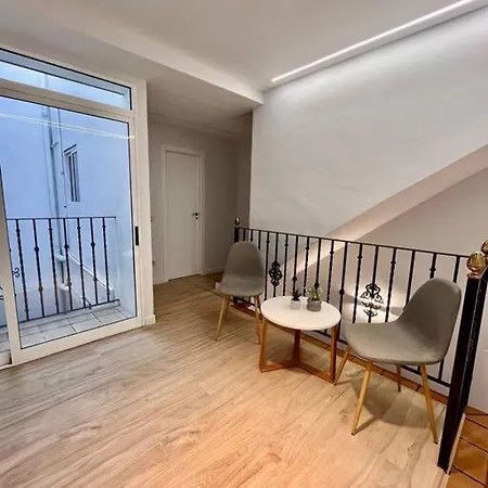 Casa Amplia Y Moderna De 5 Hasta 12 Personas