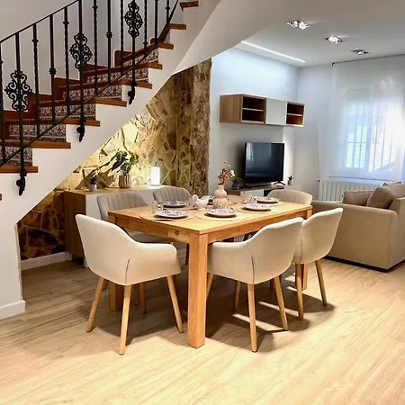 Casa Amplia Y Moderna De 5 Hasta 12 Personas * Puerto de Sagunto