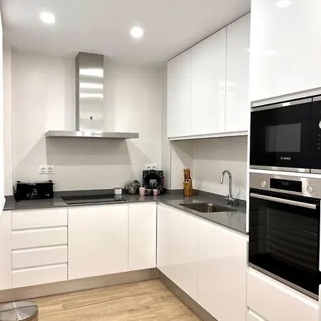 Casa Amplia Y Moderna De 5 Hasta 12 Personas *